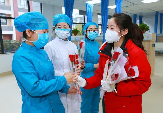 疫”起过节！中粮可口可乐华中饮料有限公司用爱心餐守护女神