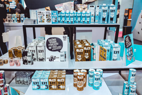 OATLY噢麦力，引领消费者植物蛋白饮品风潮