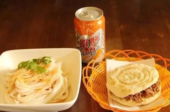 从2毛一瓶到2元一瓶，国产碳酸饮料的冰